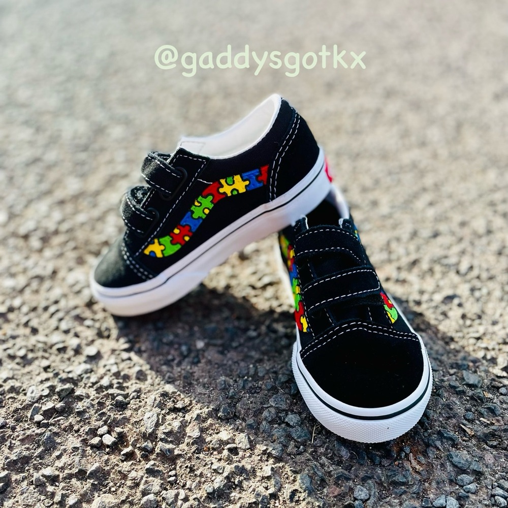 Puzzle piece old skool vans custom